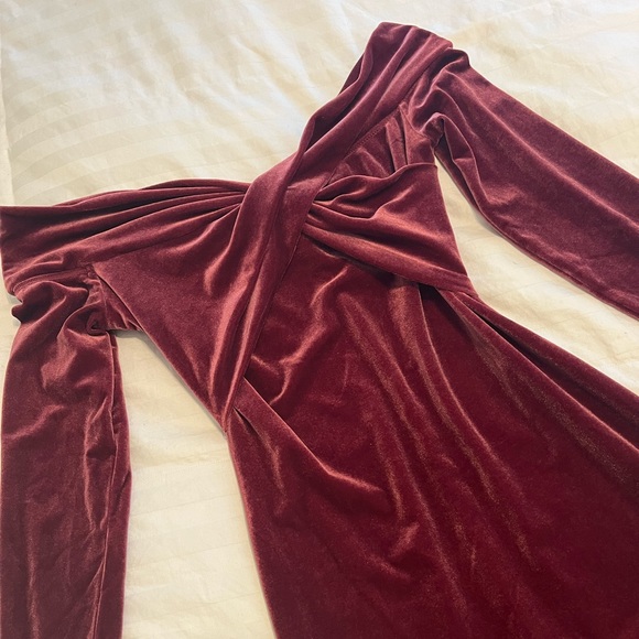 Express Velvet Off the Shoulder Mini Dress - Picture 5 of 5